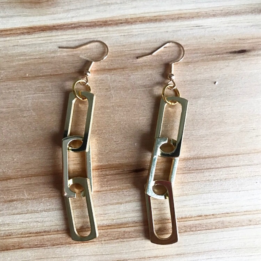 Jewelry - Picture 4 of 4
